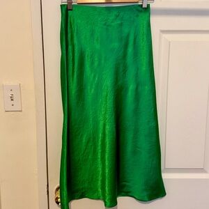 Aritzia Babaton Slip Midi Skirt Size 6